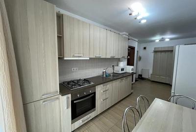 Apartament cu 2 camere decomandat în Florești