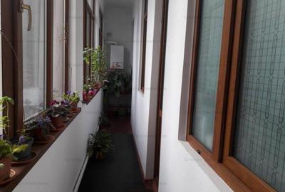 VILA P+1, 200mp utili zona UltraCentrala,  Pretabila birouri cabinete - 8