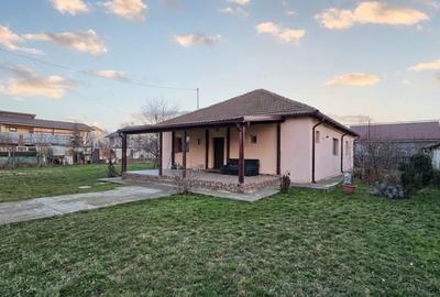 Casă individuală cu 5 camere în Năvodari