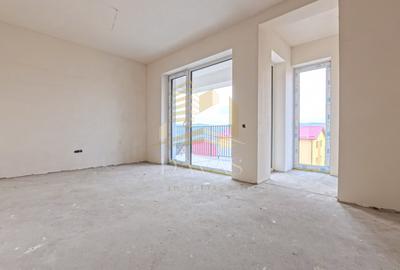 Apartament cu 3 camere semidecomandat în Baciu