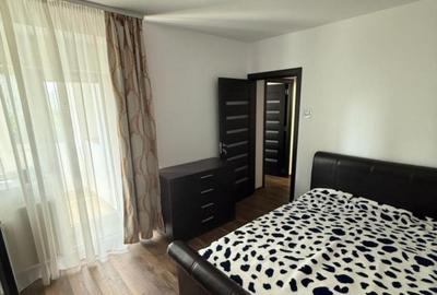 Apartament cu 3 camere decomandat, mobilat în 13 Septembrie