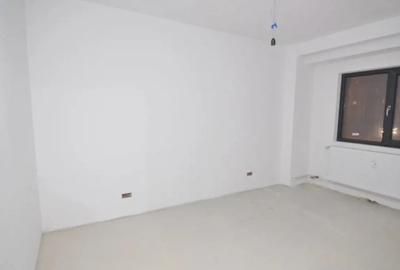 Vanzare ap. 3 cam. renovat,p/8 cu balcon, bl. 1985, MetrouTimpuri Noi - 3