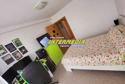 Casa Insiruita Apartament 3 camere P+1 cu 250 mp Teren Scara Interioara Mobilat - 5
