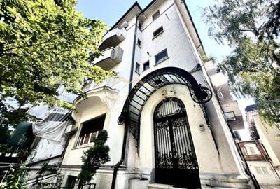 Apartament in Vila | Dorbanti - Capitale | De Vanzare | 1946 - 1