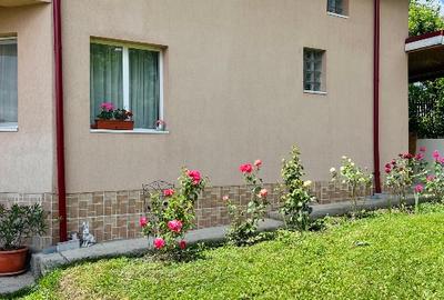 Vilă 4 camere cu teren 1.670 mp și livadă | Vălenii de Munte, Prahova - 1