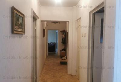 Scolilor 3 cam 70mp conf.1 Decomandat Mobilat utilat , balcon 7m - 6