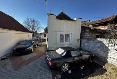 Casa Vanzare Centru Ultracentral 110 mp cu 581 Mp Teren Utilitati Asfalt - 2