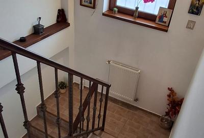 Silistea Snagovului,vila  2012, la cheie,  5 camere+ bucatarie vara, piscina - 17