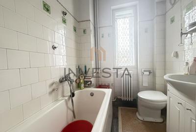 Casa spatioasa de vanzare cu front 27 ml in zona Andrei Muresanu - 6