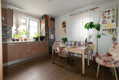 DE VANZARE CASA CU 4 CAMERE BUNA ZIUA - 6