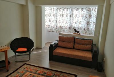 Titan, Constantin Brancusi, 5 minute metrou, parc IOR, centrala, bloc 1987 - 8