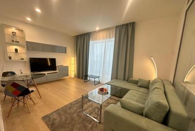 Apartament cu 2 camere semidecomandat, mobilat în Aviației