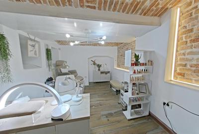 Spatiu comercial renovat recent, langa Primarie - Tribunal - TUR VIRTUAL - 1