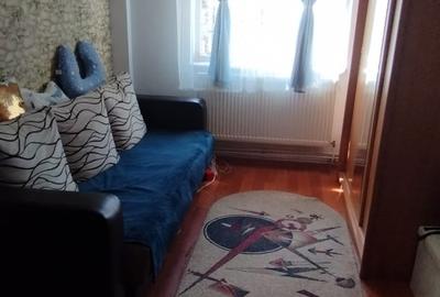 APARTAMENT 2 CAMERE, ETAJ 3, MOBILAT SI UTILAT, PODU ROS - 1