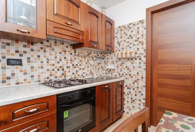 Apartament de vanzare Iasi zona Tudor Vladimirescu 2 camere - 8