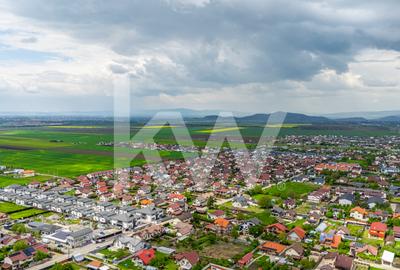 Casa singur in curte, la rosu, Izvor, Comision 0% - 14