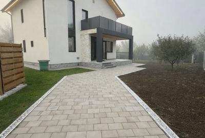 Proprietar, vând casa 4 camere in com Miroslava - 1