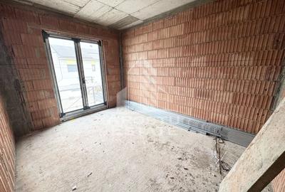 Duplex cu 4 camere, bucatarie separata, toate utilitatile, la asfalt. - 14