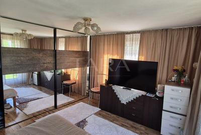 Vanzare casa Apahida, retrasa de la zgomotul si traficul cotidian. - 16
