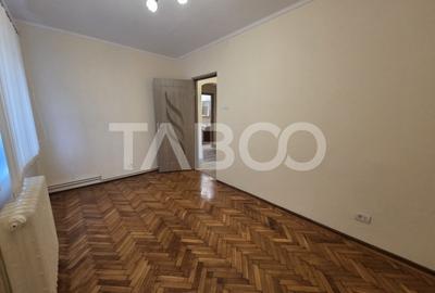 Apartament 4 camere de inchiriat Bulevardul Unirii acces din strada - 8