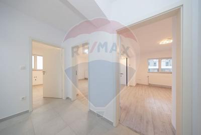 Apartament cu 2 camere decomandat în Avantgarden