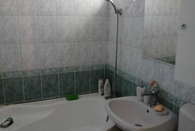 Apartament 3 camere decomandate zona Far - 8