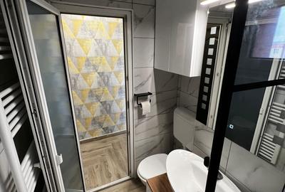Apartament cu 3 camere, renovat complet + 2 locuri de parcare - 4