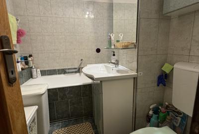 Apartament 3 camere, decomandat, 70 mp utili + 2 balcoane - Stefan cel Mare - 5