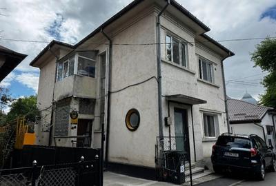 Apartament Copou Etaj integral 104 mp într-o vilă interbelică lângă Universitate - 1