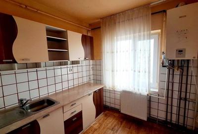 Apartament cu 2 camere decomandat în Circumvalațiunii