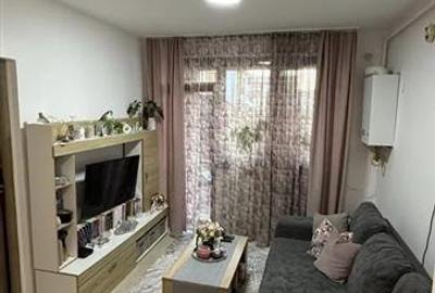 Apartament cu 2 camere semidecomandat în Florești
