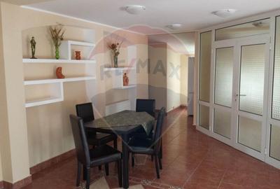 Clădire birouri /Sediu firmă de vânzare - Piața Centrală Galați - 9