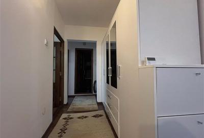 Apartament de vanzare cu 3 camere in Nicolina - 13