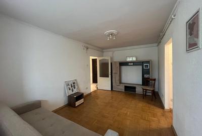 Vanzare apartament 2 camere Pajura metrou Jiului - 1