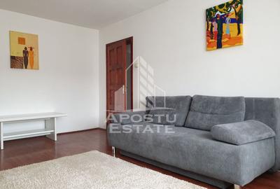 Apartament cu 3 camere decomandat, mobilat în Soarelui