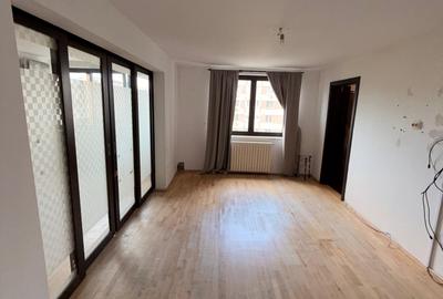 Ap 4 camere, centrală proprie, et6, Str Ceahlau Crângași - 7