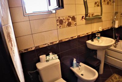 Casa 4 camere, ultracentral Bacau. - 26