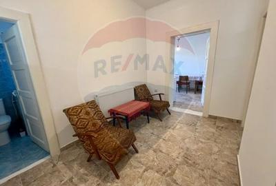 Apartament la casa de vanzare - 10