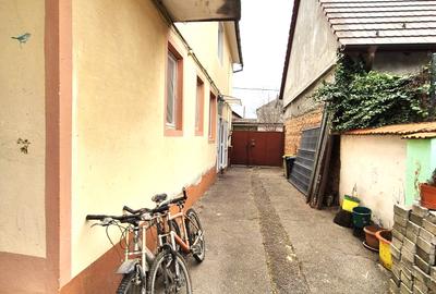 OPORTUNITATE! Casă ultracentrală Sânpetru + teren 1167 mp | Lângă biserică - 6