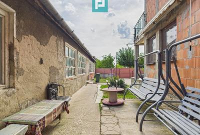 Casă individuală în Săcălaz - 2063 mp teren - 25