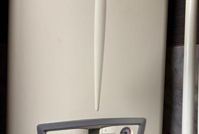 Casă cochetă și curte spațioasă  Popești-Leordeni - 12