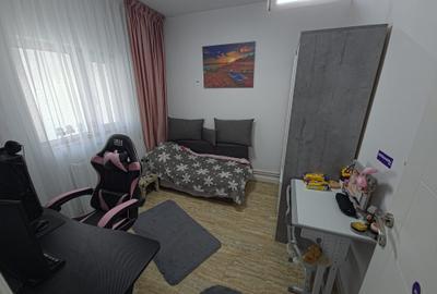Centru apartament 3 camere decomandat la 200 m de plaja Modern - 14