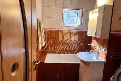 Apartament 3 CAMERE, DECOMANDAT, centrala- Zona Soarelui - 10