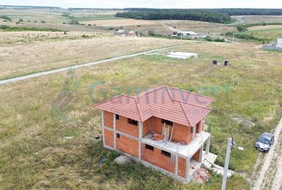 Casa spatioasa cu etaj la rosu de vanzare, Cihei, Bihor - 3