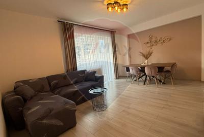 Apartament cu 3 camere, 2 bai și loc de parcare - 57