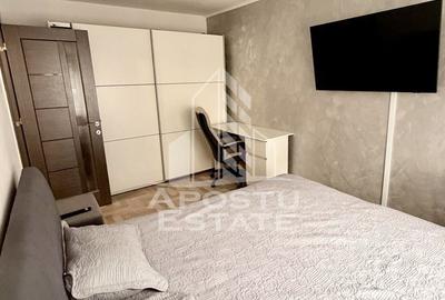 Apartament cu 3 camere semidecomandat, mobilat în Kiriac