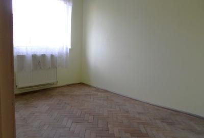 Vanzare apartament 3 camere decomandat in Ploiesti, comision 0 - 9