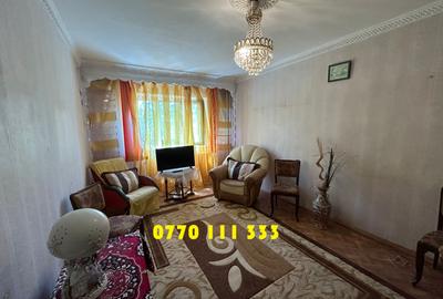 Apartament cu 3 camere decomandat în Vidin-Progresul