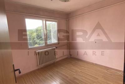 Apartament de 3 camere finisat clasic, zona strazii Parang, Manastur - 6