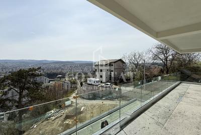 Casă generoasă cu panoramă și 256 mp terasă circulabilă - 24